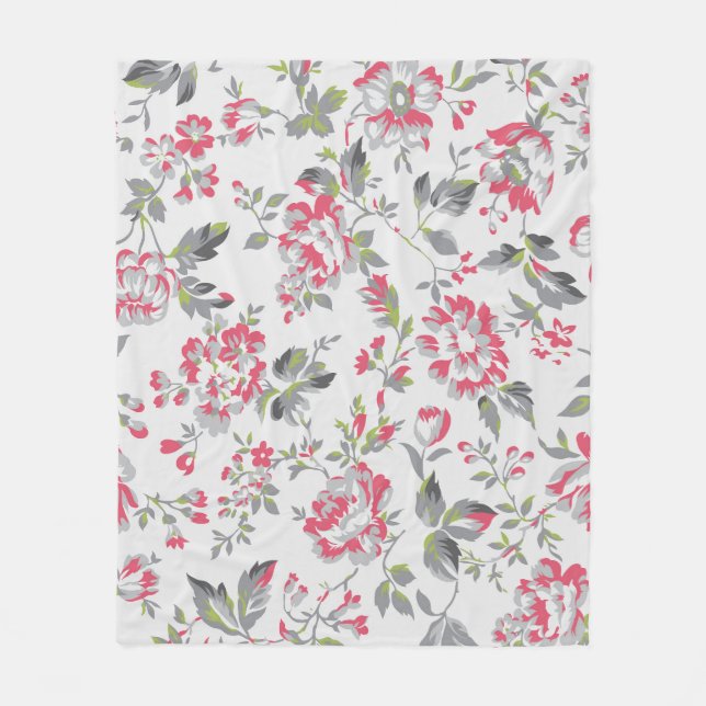 Shabby Chic Floral Roses Pattern Fleece Blanket (Front)