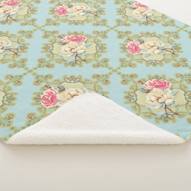 Shabby Chic Roses Sherpa Throw (3/4)