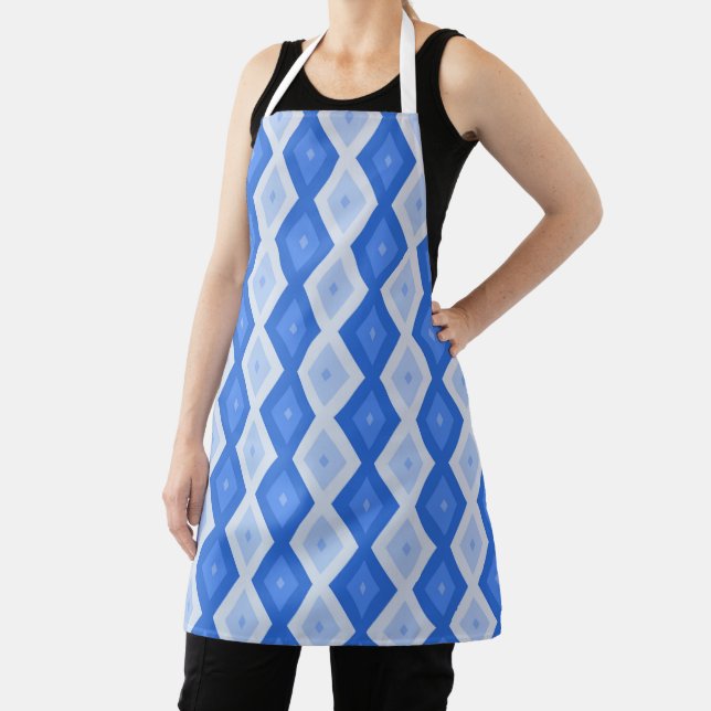 Shades of blue diamond pattern apron (Insitu)