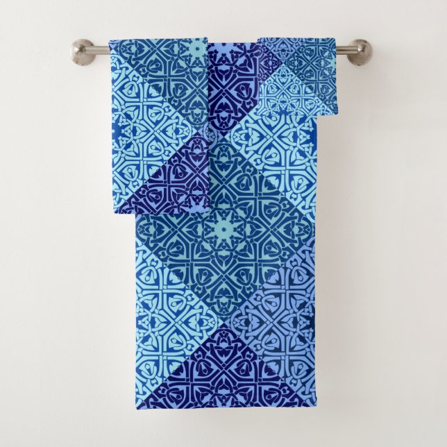 Shades of blue pattern bath towel set (Insitu)