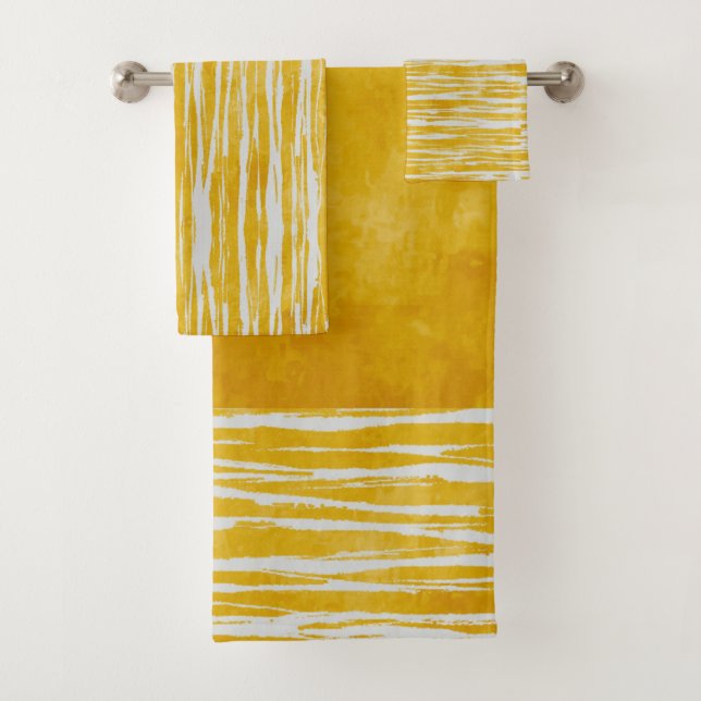 Shades of White and Yellow Striped Pattern Bath Towel Set (Insitu)