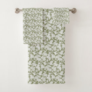 Shadowed Berry Leaf Towel Collection
