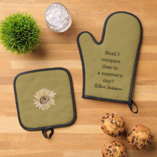 Shakespeare Summer Quote Decor For Home Oven Mitt & Pot Holder Set