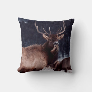 SHALLOW FOCUS PHOTO OF BROWN DEER THROW PILLOW