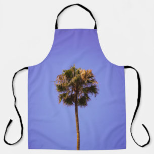Shallow focus photo of green tree apron