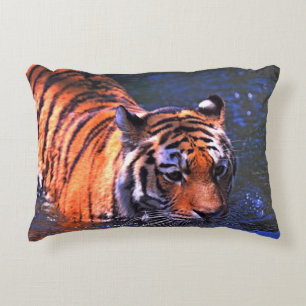 SHALLOW FOCUS PHOTOGRAPHY OF BROWN AND BLACK TIGER ACCENT PILLOW