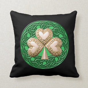 Shamrock d'or sur noeuds celtiques Coussin réversi