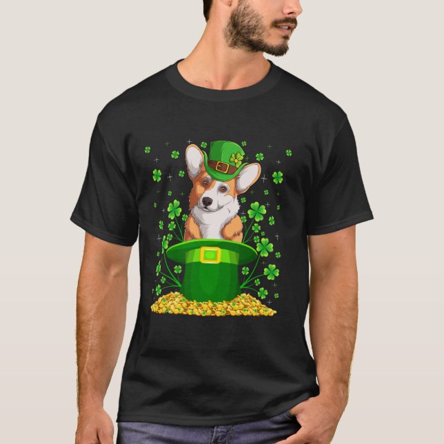 Shamrock Leprechaun Hat Welsh Corgi Dog St Patrick T-Shirt (Front)