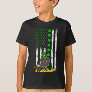 Shamrock Pot St Patrick s Day Dachshund Dog Clover T-Shirt