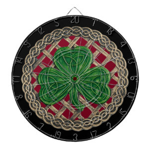 Shamrock rouge sur la Cible de flechettes des noeu