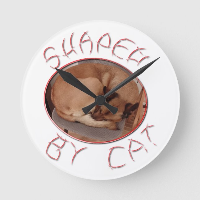 Shaped by cat round clock (Front)