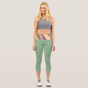 Shapes abstract capri leggings