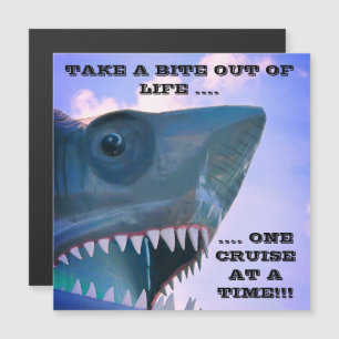 SHARK CRUISE DOOR MAGNET