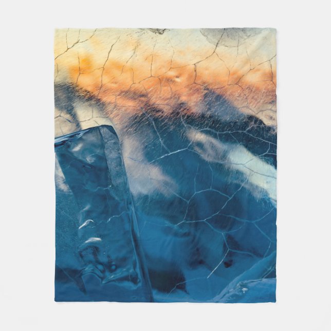 Shattered glass fleece blanket (Front)