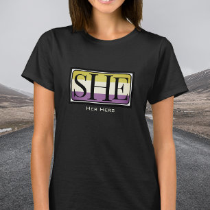 She her hers pronoun non-binary gender outfit  T-Shirt
