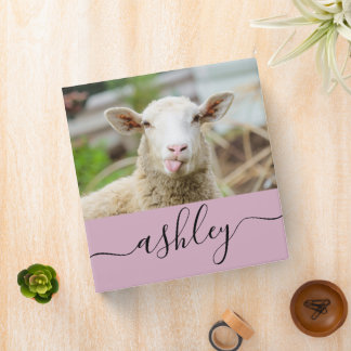 Sheep show tongue binder