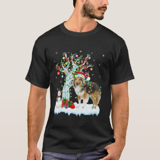 Sheltie Dog Xmas Lighting Tree Santa Hat Sheltie C T-Shirt