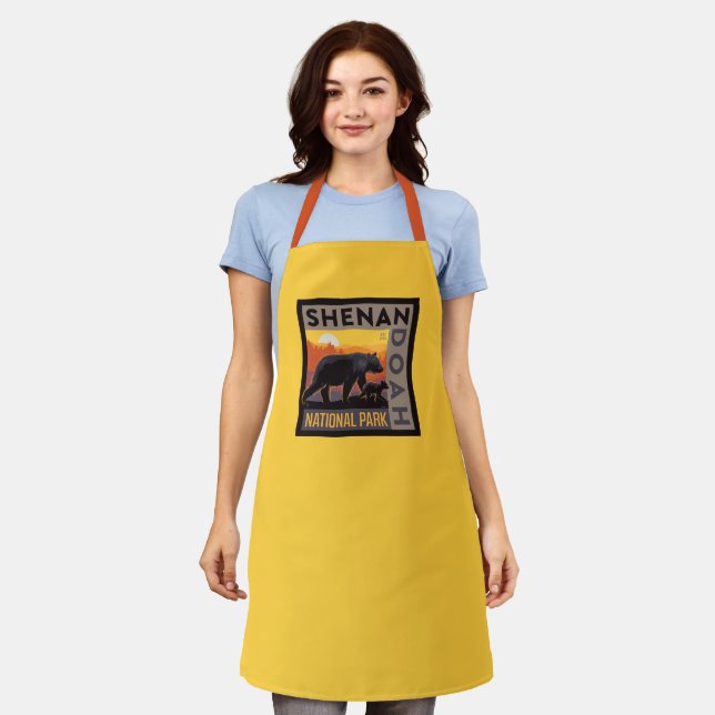 Shenandoah National Park | Mama Bear & Cubs Apron (Worn)