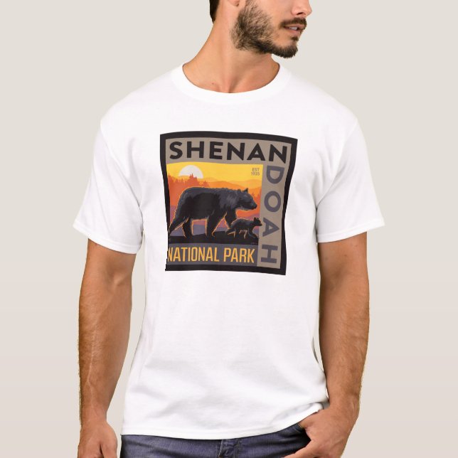 Shenandoah National Park | Mama Bear & Cubs T-Shirt (Front)