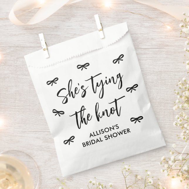 She's Tying the Knot Black Bow Bridal Shower Favour Bag (Clipped)
