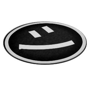 ㋛ Shi Kana Katakana Smiling Emoji / Emoticon Cutting Board