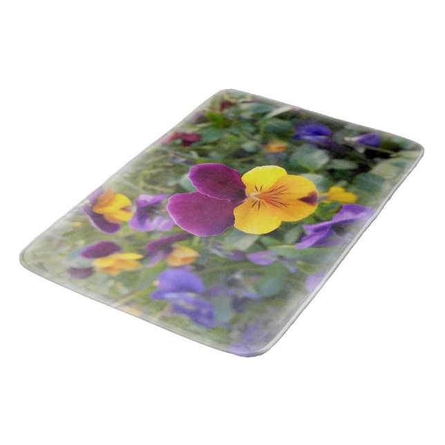 Shining pansies bath mat (Angled)