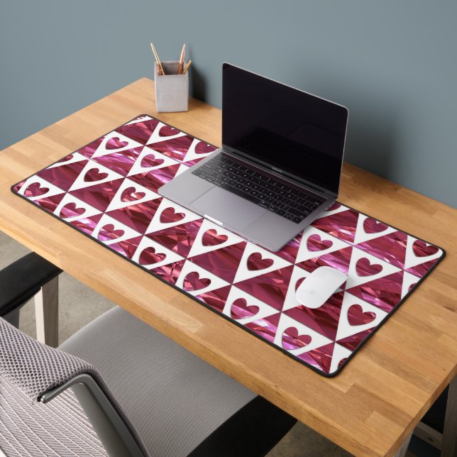 SHINY RED VALENTINE HEARTS & TRIANGLES DESK MAT (Office 2)