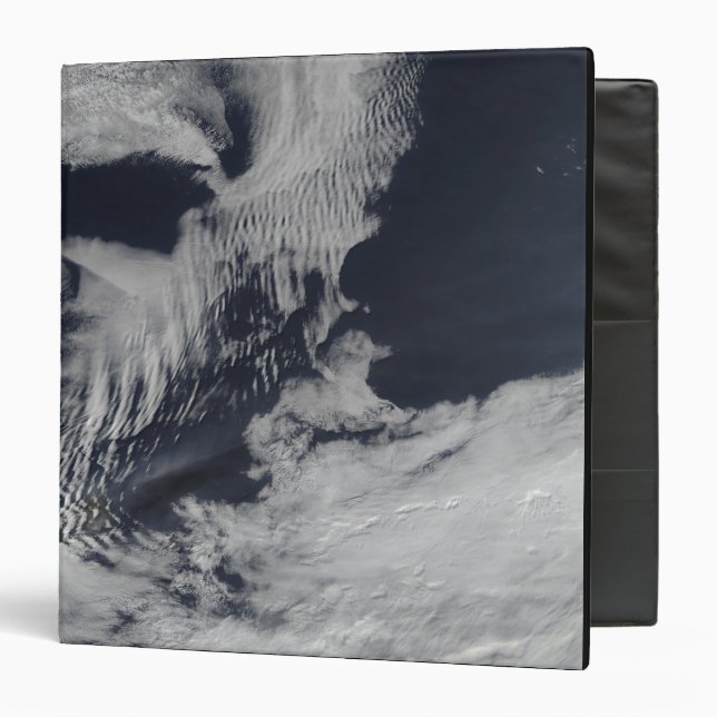 Ship-wave-shaped clouds in the South Indian Oce Binder (Front/Inside)