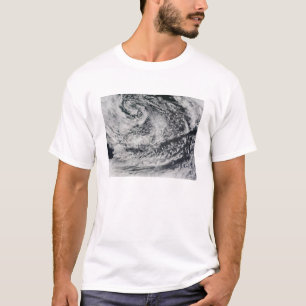 Ship-wave-shaped wave clouds 2 T-Shirt