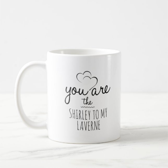 Shirley et tasse de laverne pour les petites amies (Gauche)