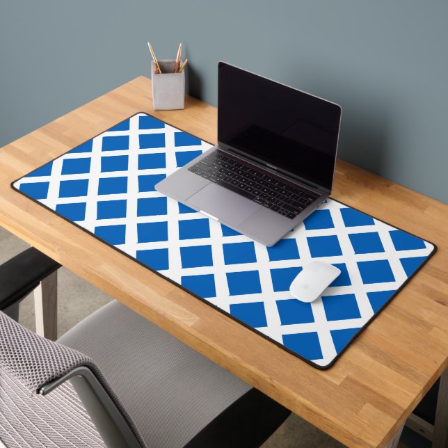 Show off your colors – Scotland Desk Mat (Office 2)