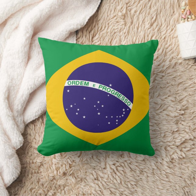 Show off your colours - Brazil Throw Pillow (Blanket)