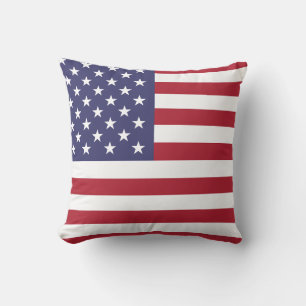 Show off your colours - United States Throw Pillow