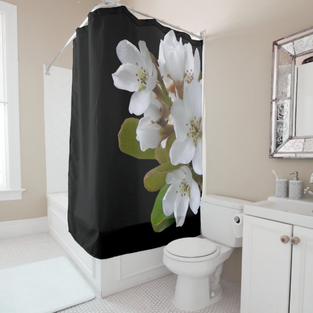 Shower Curtain Floral (In Situ)