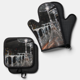 Showing Thesis-Ready Oven Mitt & Pot Holder Set