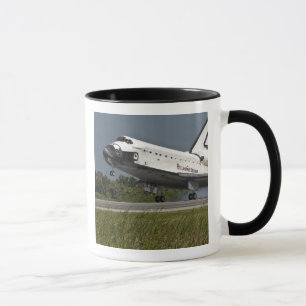 Shuttle Endeavour landing Kennedy Space Centre Mug
