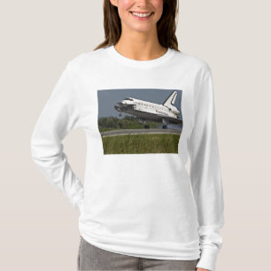 Shuttle Endeavour landing Kennedy Space Centre T-Shirt