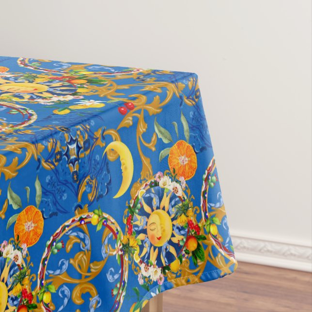 Sicilian sun,half moon,summer,majolica,lemon, tablecloth (In Situ)