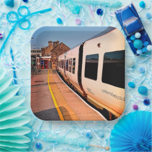 Side of the train paper plate