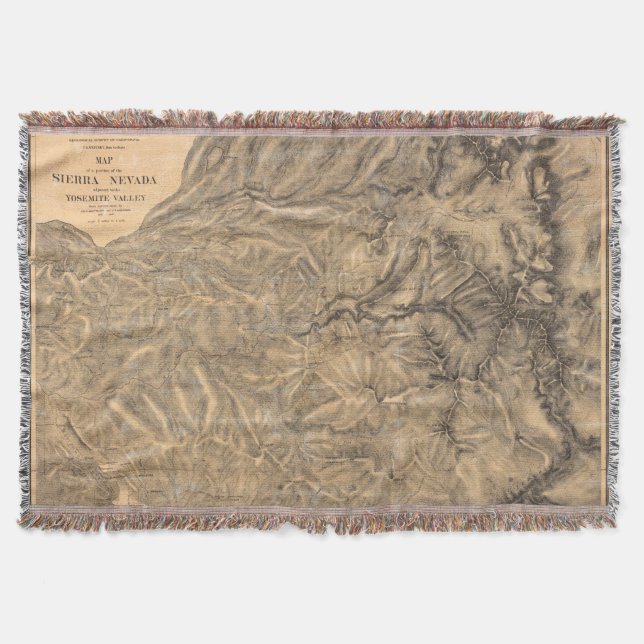 Sierra Nevada adjacent to the Yosemite Valley Throw Blanket (Front)