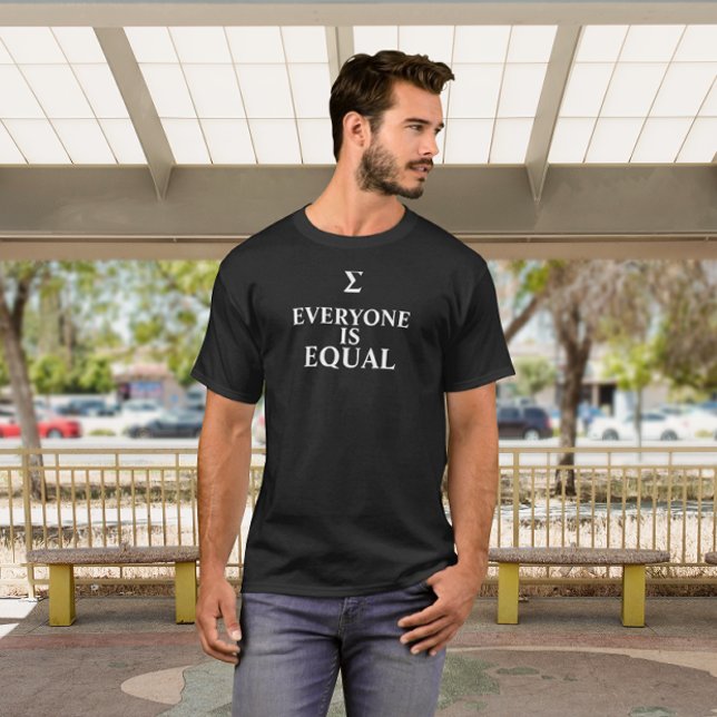 Sigma Tout Le Monde Est Également Un T-shirt Noir (Créateur téléchargé)