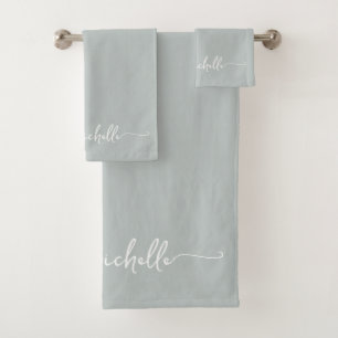Signature élégante en vert sauge avec monogramme e