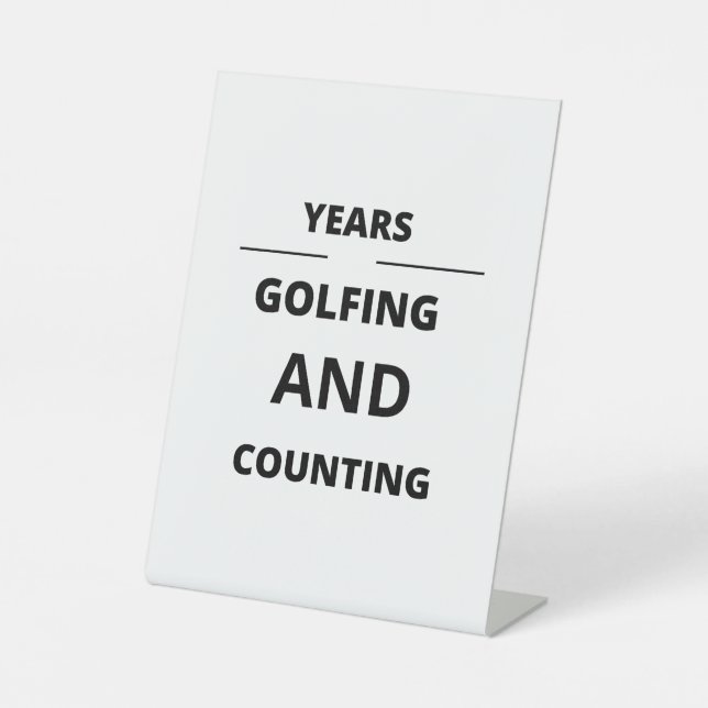 SIGNE DE TABLE ANNÉES DE GOLFING ET DE COMPTE (Recto)