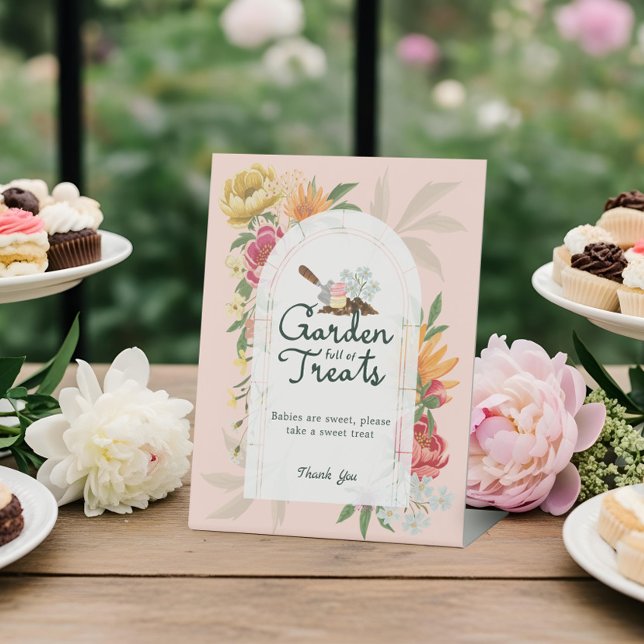 Signe De Table Bébé en Fleur Été Jardin Floral Soins sucrés (Baby in Bloom Summer Floral Garden Sweet Treats Pedestal Sign)