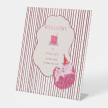 Bienvenue pour le 1er anniversaire de la chatte ro