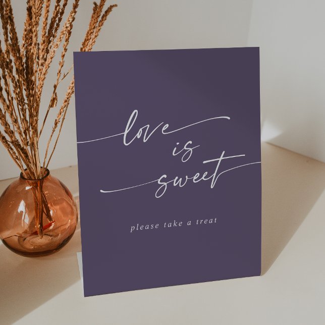 Signe De Table Boho Chic Plum Purple Love Est Mariage Doux (Boho Chic Plum Purple Love Is Sweet Wedding Pedestal Sign)