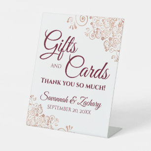 Signe De Table Cadeaux et cartes de mariage Rose Gold Frills & Bo