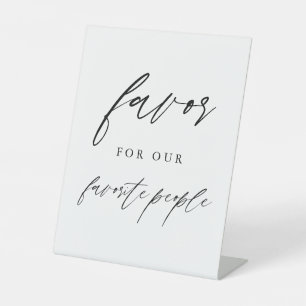 Signe De Table Calligraphie Favors for the Favorite People Sign