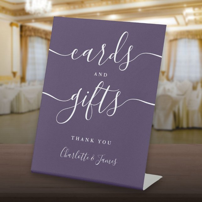 Signe De Table Cartes De Script Et Cadeaux De Signature Violet Mo (Modern Purple Signature Script Cards And Gifts Pedestal Sign)