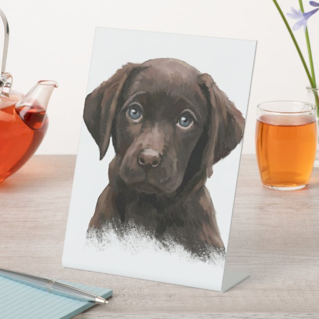 Signe De Table Chiot du Labrador au chocolat (In SItu)